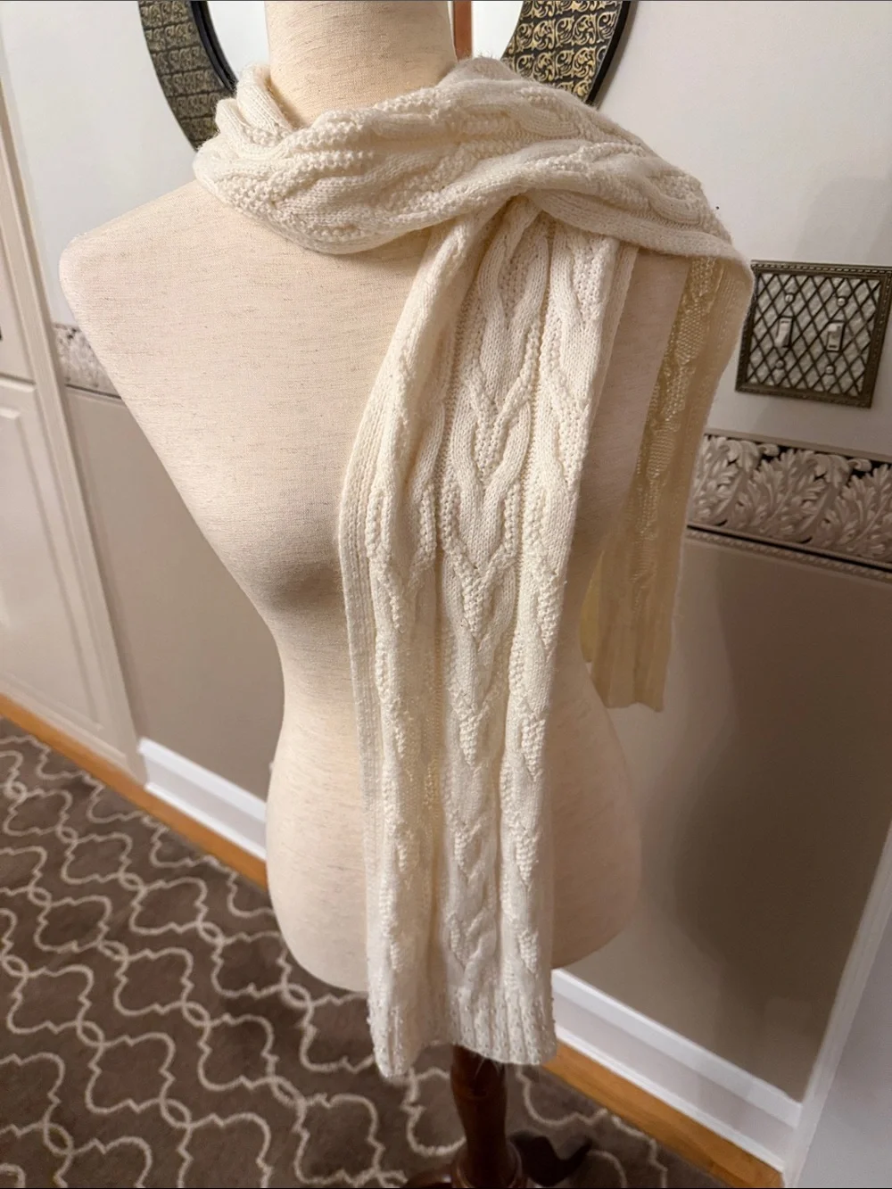 Talbots Cream Cable Knit Scarf -sequin edges  good condition